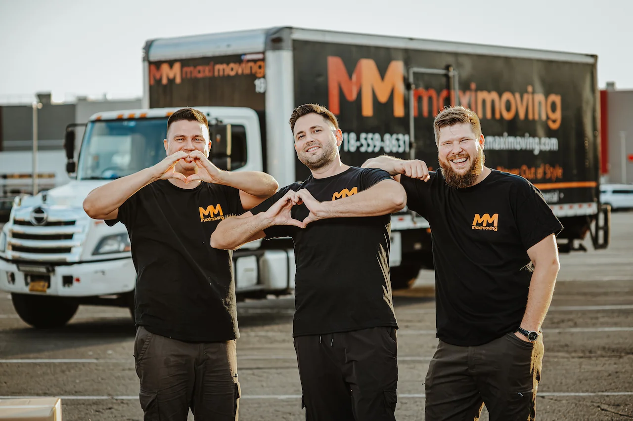 Maxi Moving Team